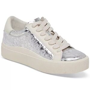 Dolce Vita Zayn sneakers cream and silver size 7.5